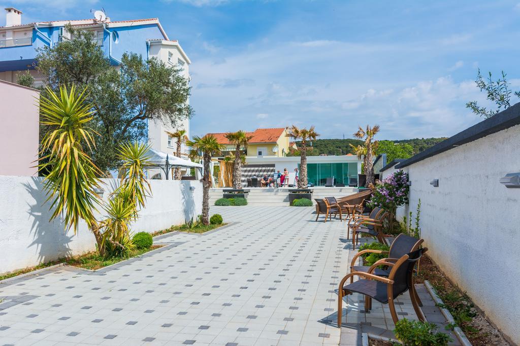 Villa Nika 비빈제 외부 사진